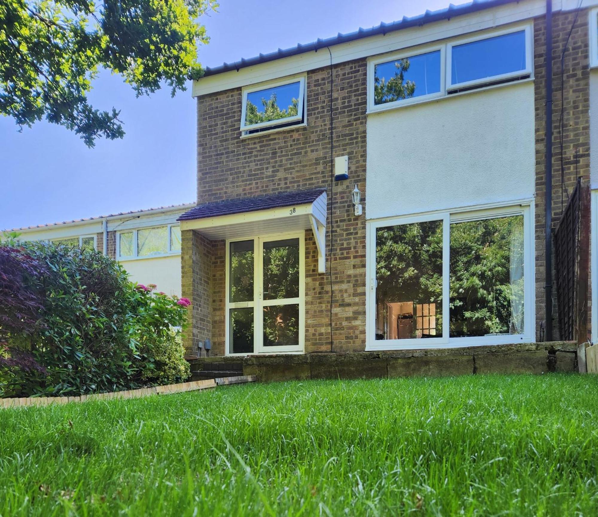 Double Room In Crawley,Gatwick,West Sussex Ifield المظهر الخارجي الصورة